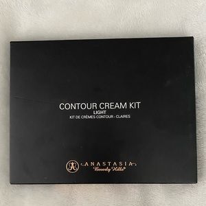 Anastasia Contour Cream Kit in Light